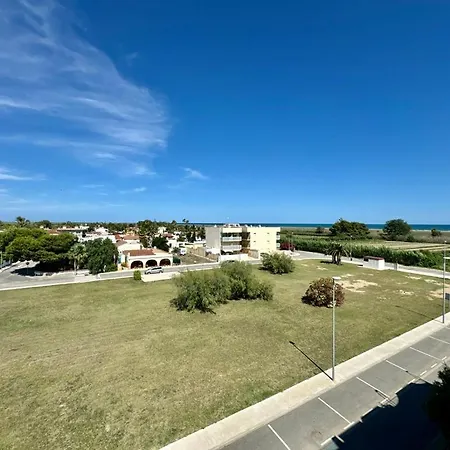 Brisa Del Delta & Pool 아파트